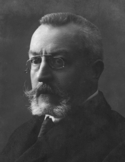 Photograph of Henri Pirenne circa 1910